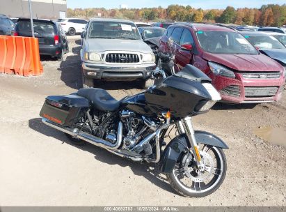 2019 HARLEY-DAVIDSON FLTRX Black  Gasoline 1HD1KHC15KB621905 photo #1