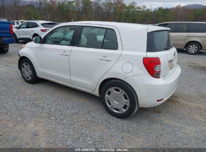 2010 SCION XD White  Gasoline JTKKU4B4XA1007207 photo #4