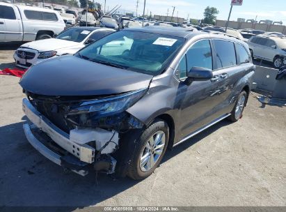 2023 TOYOTA SIENNA XLE Gray  hybrid engine 5TDJRKEC7PS168511 photo #3