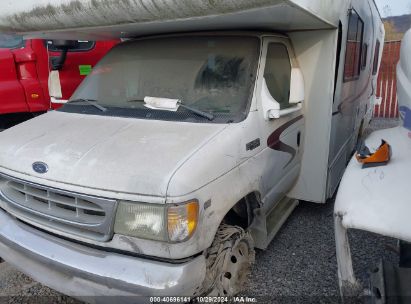 2002 FORD ECONOLINE E450 SUPER DUTY CUTWY VAN White  Gasoline 1FDXE45S42HB27318 photo #4