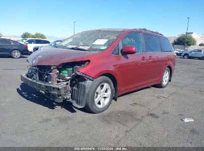 2017 TOYOTA SIENNA LE 8 PASSENGER Burgundy  Gasoline 5TDKZ3DC8HS786756 photo #3