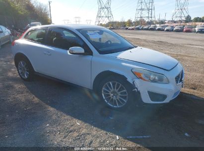 2011 VOLVO C30 T5/T5 R-DESIGN White  Gasoline YV1672MKXB2193773 photo #1