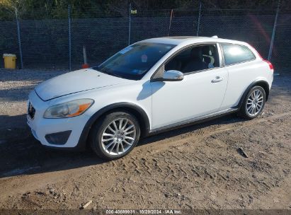 2011 VOLVO C30 T5/T5 R-DESIGN White  Gasoline YV1672MKXB2193773 photo #3