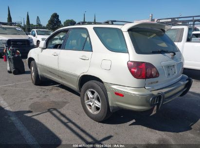 2000 LEXUS RX 300 White  Gasoline JT6HF10U7Y0161328 photo #4