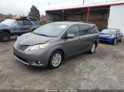 2014 TOYOTA SIENNA XLE V6 8 PASSENGER Silver  Gasoline 5TDYK3DC5ES524266 photo #3