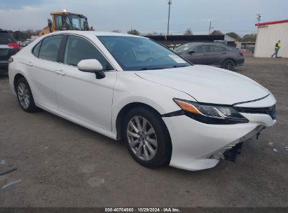 2019 TOYOTA CAMRY LE White  Gasoline 4T1B11HK3KU233301 photo #1