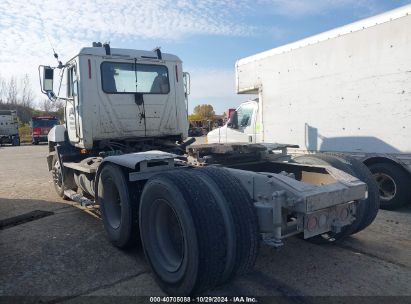 1999 MACK 600 CH600 White  Diesel 1M1AA13Y6XW118442 photo #4