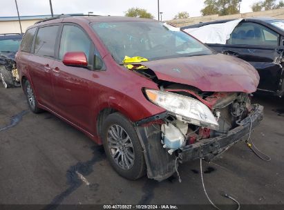 2018 TOYOTA SIENNA XLE/XLE PREMIUM/LIMITED/LIMITED PREMIUM Red  Gasoline 5TDYZ3DC6JS930868 photo #1