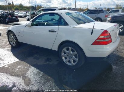 1999 MERCEDES-BENZ SLK 230 KOMPRESSOR White  Gasoline WDBKK47F6XF137793 photo #4