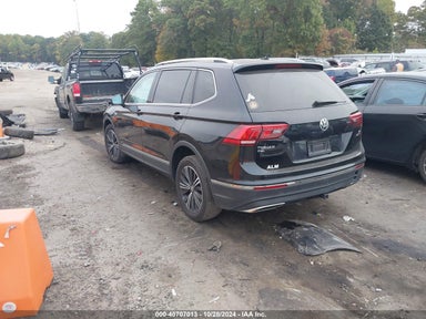 2018 VOLKSWAGEN TIGUAN 2.0T SE/2.0T SEL 3VV2B7AX4JM006424 photo #4