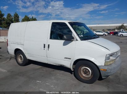 2000 CHEVROLET ASTRO White  Gasoline 1GCDM19W7YB210646 photo #1