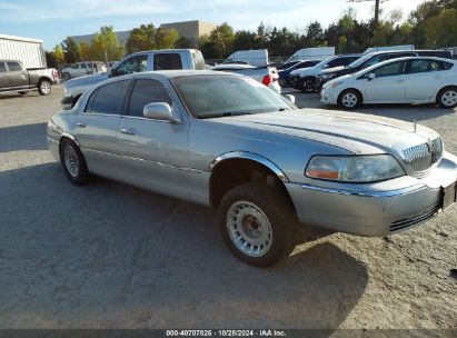 2007 LINCOLN TOWN CAR SIGNATURE Red  Flexible Fuel 1LNHM81V27Y633655 photo #1