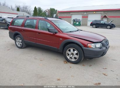 2001 VOLVO V70 XC Maroon  Gasoline YV1SZ58DX11043141 photo #1