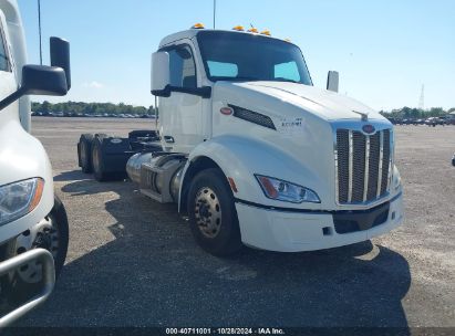 2023 PETERBILT 579 White  Other 1XPBDH9X7PD863682 photo #1