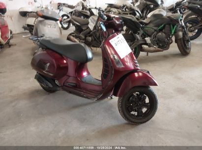 2022 VESPA GTS 300 SUPER Burgundy   ZAPMA39M2N5101085 photo #1