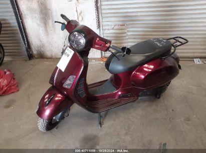 2022 VESPA GTS 300 SUPER Burgundy   ZAPMA39M2N5101085 photo #3