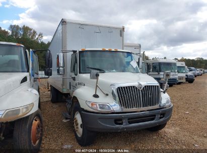 2005 INTERNATIONAL 4000 4300 White  Diesel 1HTMMAALX5H126429 photo #1