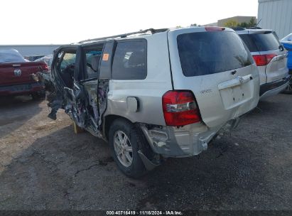 2004 TOYOTA HIGHLANDER Silver  Gasoline JTEGD21A940105238 photo #4