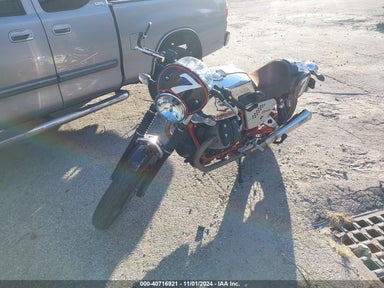 2013 MOTO GUZZI V7 CLASSIC ZGULWU02XDM200142 photo #3