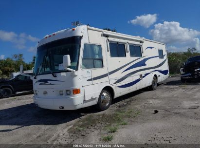 2002 FREIGHTLINER CHASSIS X LINE MOTOR HOME White  Diesel 4UZAAHAK92CJ84805 photo #3