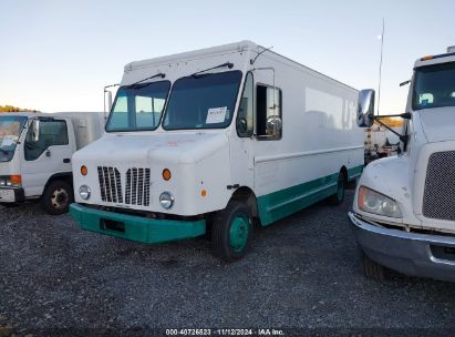 2014 FREIGHTLINER CHASSIS M LINE WALK-IN VAN   Gasoline 4UZAC2DV8ECFV2024 photo #3