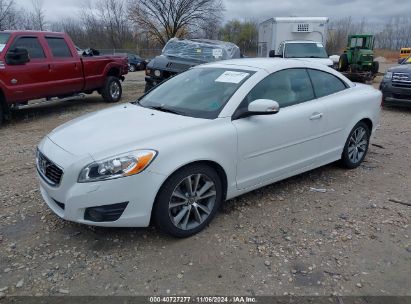 2011 VOLVO C70 T5 White  Gasoline YV1672MC9BJ108873 photo #3