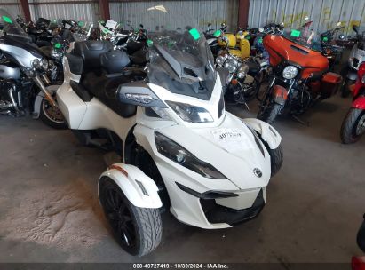 2018 CAN-AM SPYDER ROADSTER RT/RT LIMITED/RT LIMITED 10TH ANNIVERSARY White  Gasoline 2BXNBDD26JV000828 photo #1