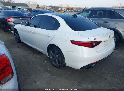 2018 ALFA ROMEO GIULIA AWD White  Gasoline ZARFAEDN3J7589120 photo #4