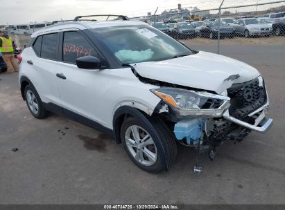 2019 NISSAN KICKS S White  Gasoline 3N1CP5CU1KL563524 photo #1