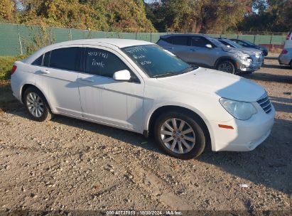 2010 CHRYSLER SEBRING LIMITED White  Gasoline 1C3CC5FB9AN207859 photo #1