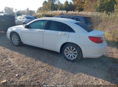 2010 CHRYSLER SEBRING LIMITED White  Gasoline 1C3CC5FB9AN207859 photo #4