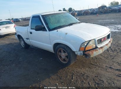 1999 GMC SONOMA SLS White  Gasoline 1GTCS14X7X8516033 photo #1