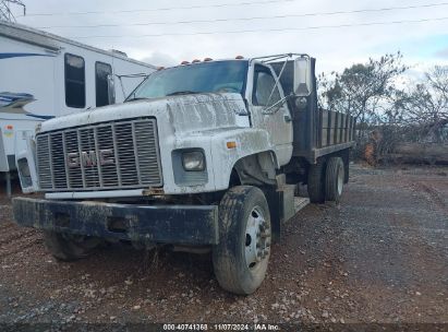 1995 GMC TOPKICK C7H042 White  Gasoline 1GDL7H1P9SJ521634 photo #3