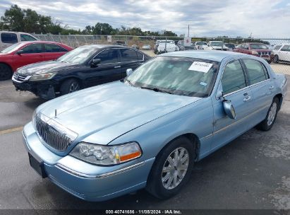 2009 LINCOLN TOWN CAR SIGNATURE LIMITED Light Blue  Flexible Fuel 2LNHM82V89X631474 photo #3