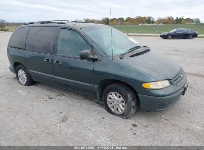 2000 PLYMOUTH VOYAGER SE Green  Flexible Fuel 2P4GP45G8YR573104 photo #1