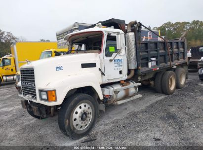 2003 MACK 600 CH600 White  Diesel 1M2AA18YX3W152494 photo #3