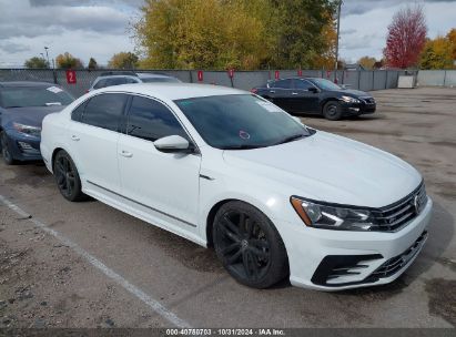 2017 VOLKSWAGEN PASSAT 1.8T R-LINE White  Gasoline 1VWDT7A33HC055091 photo #1