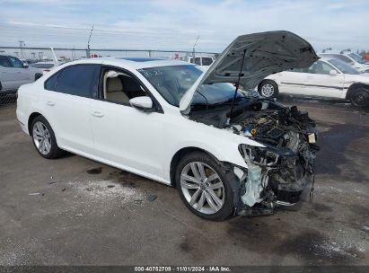 2019 VOLKSWAGEN PASSAT 2.0T WOLFSBURG EDITION White  Gasoline 1VWLA7A33KC007115 photo #1