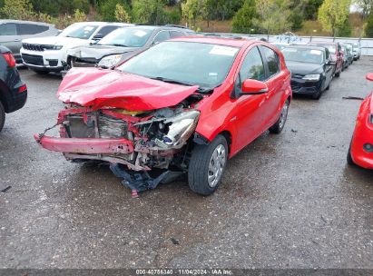 2015 TOYOTA PRIUS C TWO Red  Hybrid JTDKDTB32F1579677 photo #3