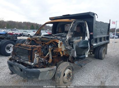 2003 GMC TC4500 White  Diesel 1GDC4E1143F503050 photo #3