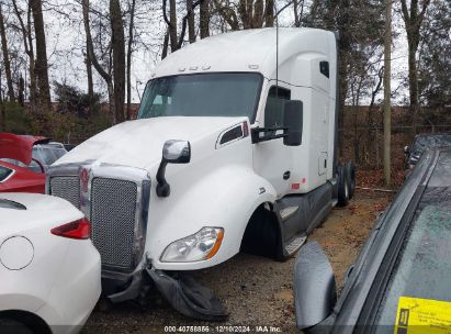 2018 KENWORTH T680 White  Diesel 1XKYDP9X9JJ214212 photo #3