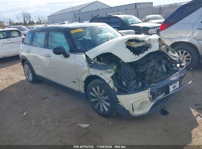 2018 MINI CLUBMAN COOPER S White  Gasoline WMWLU5C59J2G02939 photo #1