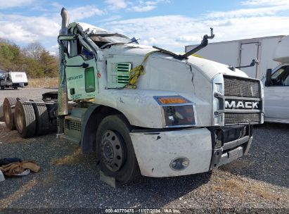 2022 MACK ANTHEM White  Diesel 2HSCHSCRX6C198347 photo #1