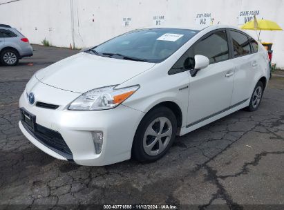 2014 TOYOTA PRIUS TWO White  Hybrid JTDKN3DUXE0391240 photo #3