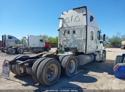 2016 FREIGHTLINER CASCADIA 125 White  Diesel 1FUJGLD58GLHH3516 photo #4