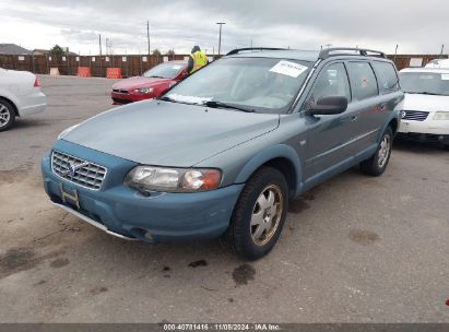 2001 VOLVO V70 XC Blue  Gasoline YV1SZ58D811035748 photo #3