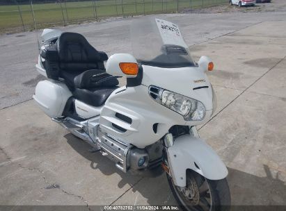 2004 HONDA GL1800 White  Other 1HFSC47064A303853 photo #1