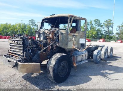 2020 MACK GRANITE White  Diesel 1M2GR2GC2LM012871 photo #3