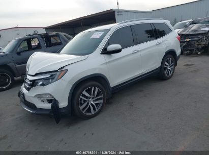 2018 HONDA PILOT TOURING White  Gasoline 5FNYF5H97JB010576 photo #3