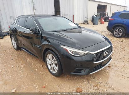 2018 INFINITI QX30 LUXURY Dark Blue  Gasoline SJKCH5CP1JA047297 photo #1